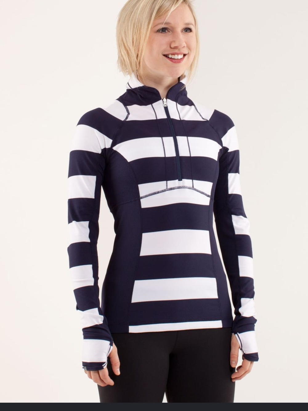 BNWOT LULULEMON SWTCHBACK  1/2 zip SZ 6